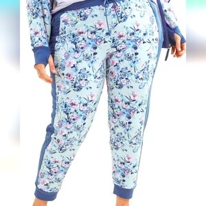 Vera Bradley Women's Plus Active pants